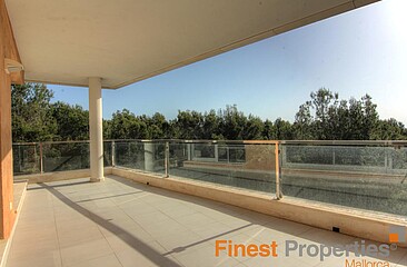 Ático muy bien mantenido en una zona tranquila de Sol de Mallorca para alquilar