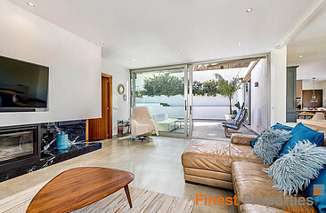 Elegante villa con 3 dormitorios en costa d'en Blanes en alquiler