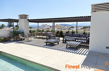 Se alquila apartamento amueblado de obra nueva de 4 dormitorios en un moderno complejo en Puerto Pollenca