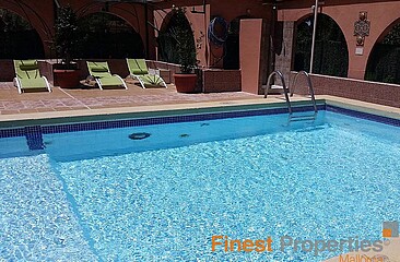 Hotel de 3 estrellas en Son Veri Arenal- en venta