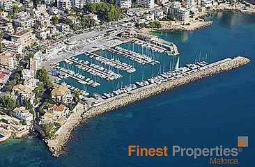 Villa de lujo en primera línea de mar, cerca de Palma de Mallorca