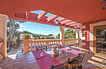 Casa de estilo mediterráneo en venta o alquiler en El Toro